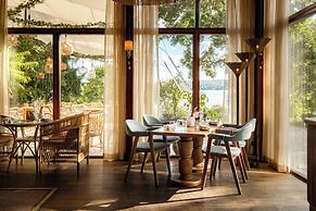 Ellery Beach House