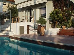 Gorgeous Apartment Pool Anavissos
