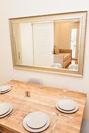 Amazing Modern Apt in Athens DT