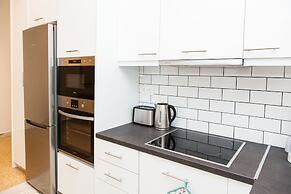 Amazing Modern Apt in Athens DT