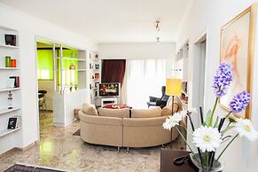 Calm Oasis Apartment in Marousi