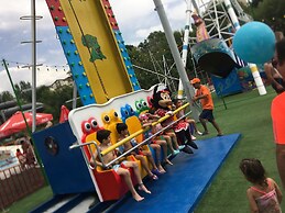 Armenian Village Park Hotel