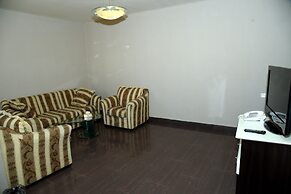 Armenian Village Park Hotel