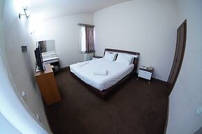 Armenian Village Park Hotel