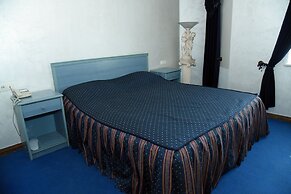 Armenian Village Park Hotel