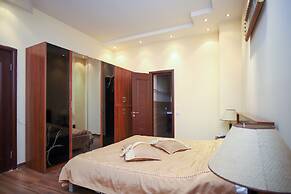 Armenian Village Park Hotel