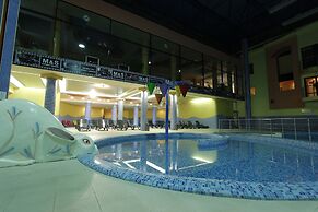 Armenian Village Park Hotel