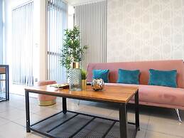 Tudors eSuites City Centre Apartment