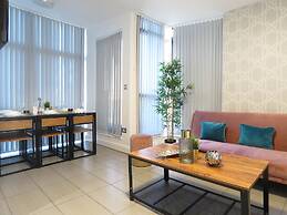 Tudors eSuites City Centre Apartment