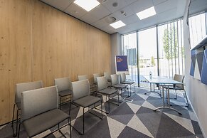 Holiday Inn Express Warsaw - Mokotow by IHG