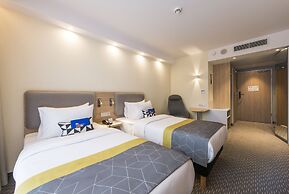 Holiday Inn Express Warsaw - Mokotow by IHG