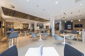 Holiday Inn Express Warsaw - Mokotow by IHG