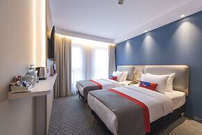 Holiday Inn Express Warsaw - Mokotow by IHG