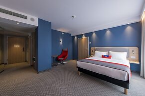 Holiday Inn Express Warsaw - Mokotow by IHG