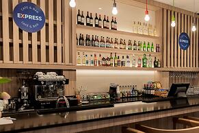 Holiday Inn Express Warsaw - Mokotow by IHG