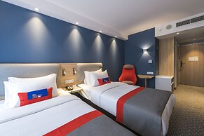 Holiday Inn Express Warsaw - Mokotow by IHG