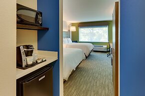 Holiday Inn Express & Suites Roanoke – Civic Center by IHG