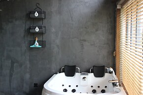 La Maison Au Fil du Temps