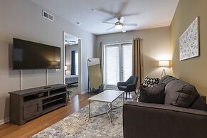 Luxury Med Center Fully Equipped King Sized Bed Condos