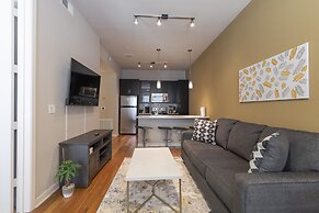 Luxury Med Center Fully Equipped King Sized Bed Condos