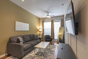 Luxury Med Center Fully Equipped King Sized Bed Condos