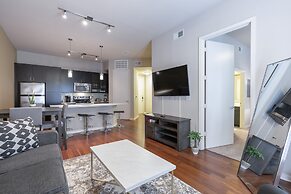 Luxury Med Center Fully Equipped King Sized Bed Condos