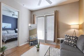 Luxury Med Center Fully Equipped King Sized Bed Condos