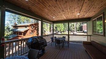 Scenic Wonders Half Dome Loft 3 Bedroom