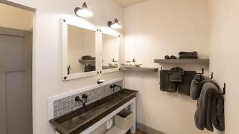 Scenic Wonders Half Dome Loft 3 Bedroom