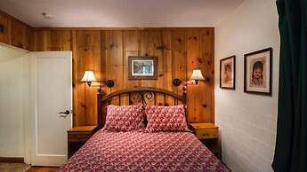 Scenic Wonders Bassett Cabin 5 Bedrooms