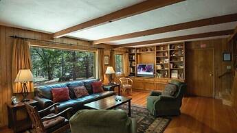 Scenic Wonders Bassett Cabin 5 Bedrooms