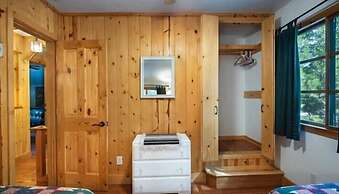 Scenic Wonders Bassett Cabin 5 Bedrooms