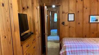 Yosemite Scenic Wonders Along the River