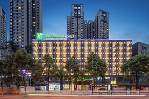 Holiday Inn Express Guiyang Jinyang Avenue, an IHG Hotel