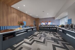 Holiday Inn Express Guiyang Jinyang Avenue by IHG