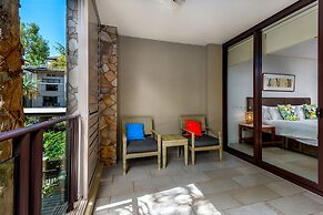 Luxury Apartment at Sea Temple Palm Cove 2 Bed 2 Bath