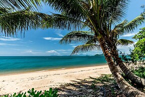 Luxury Apartment at Sea Temple Palm Cove 2 Bed 2 Bath