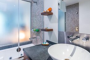 Luxury Apartment at Sea Temple Palm Cove 2 Bed 2 Bath