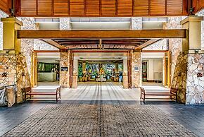 Luxury Apartment at Sea Temple Palm Cove 2 Bed 2 Bath