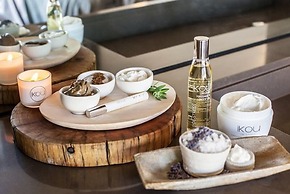 Luxury Apartment at Sea Temple Palm Cove 2 Bed 2 Bath