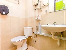 OYO 89703 B Link Hotel