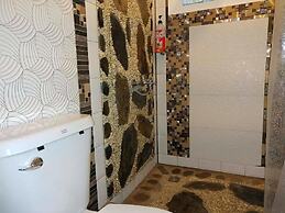 BING-VICE Tourist Inn