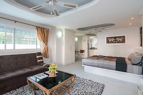 Phuket Palace Condominium by Ale