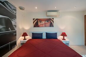 Phuket Palace Condominium by Ale