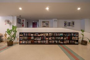 Phuket Palace Condominium by Ale