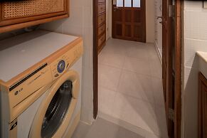 Phuket Palace Condominium by Ale