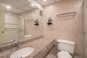 Phuket Palace Condominium by Ale