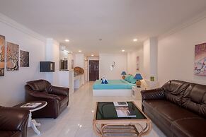 Phuket Palace Condominium by Ale