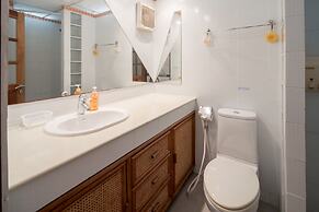 Phuket Palace Condominium by Ale