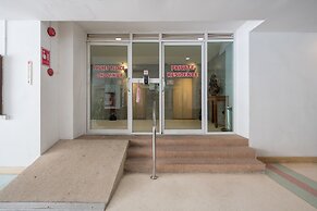 Phuket Palace Condominium by Ale